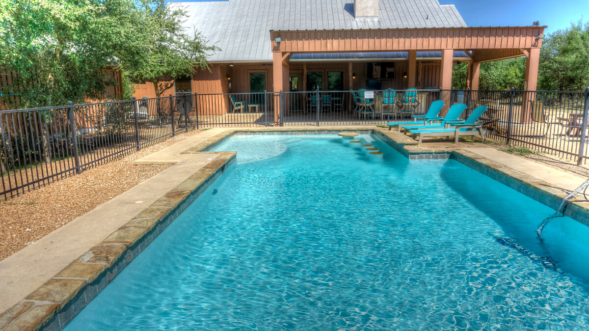 Cuatro Cantina - Frio River Vacation Rentals